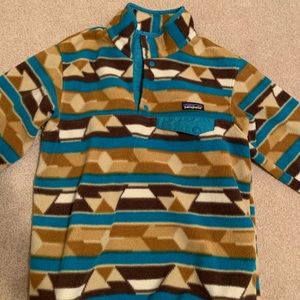 Patagonia Aztec synchilla size s